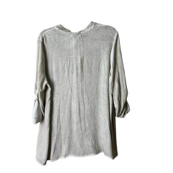 NWT Monroe & MainTunic Top Sand Size L - Picture 2 of 9